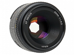 Объектив Nikon AF 50mm f/1.8D Nikkor 