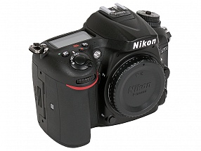 Фотоаппарат Nikon D7200 Body <24.2Mp, 3.2" LCD> 