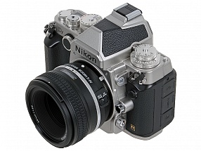 Фотоаппарат Nikon Df Silver KIT <AF-S 50mm F1.8G, 16.1Mp, 3.2", ISO102400> 