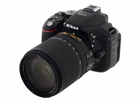 Фотоаппарат Nikon D5300 Black KIT <DX 18-140 24.1Mp, 3" WiFi, GPS> 